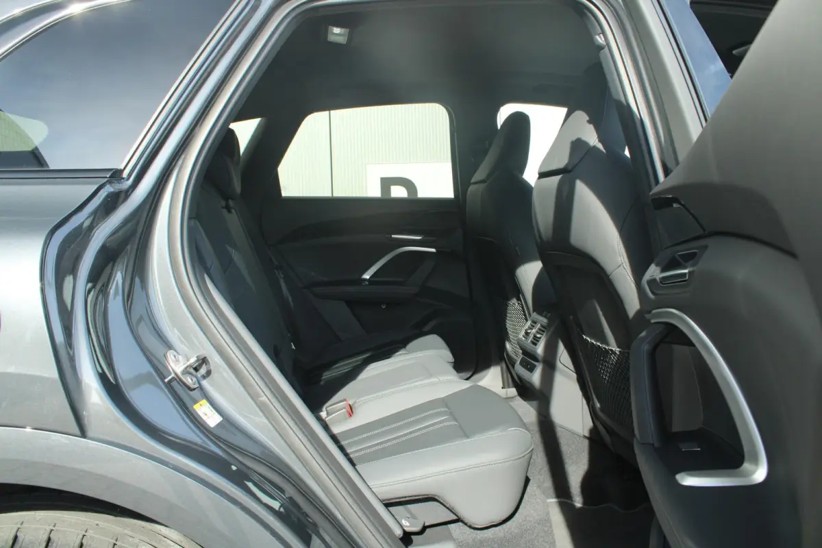 TFSI 367pk e-hybrid quattro S edition Competition | Elektr. Verstlb. Voorstoelen + Geheugen | Keyless Entry