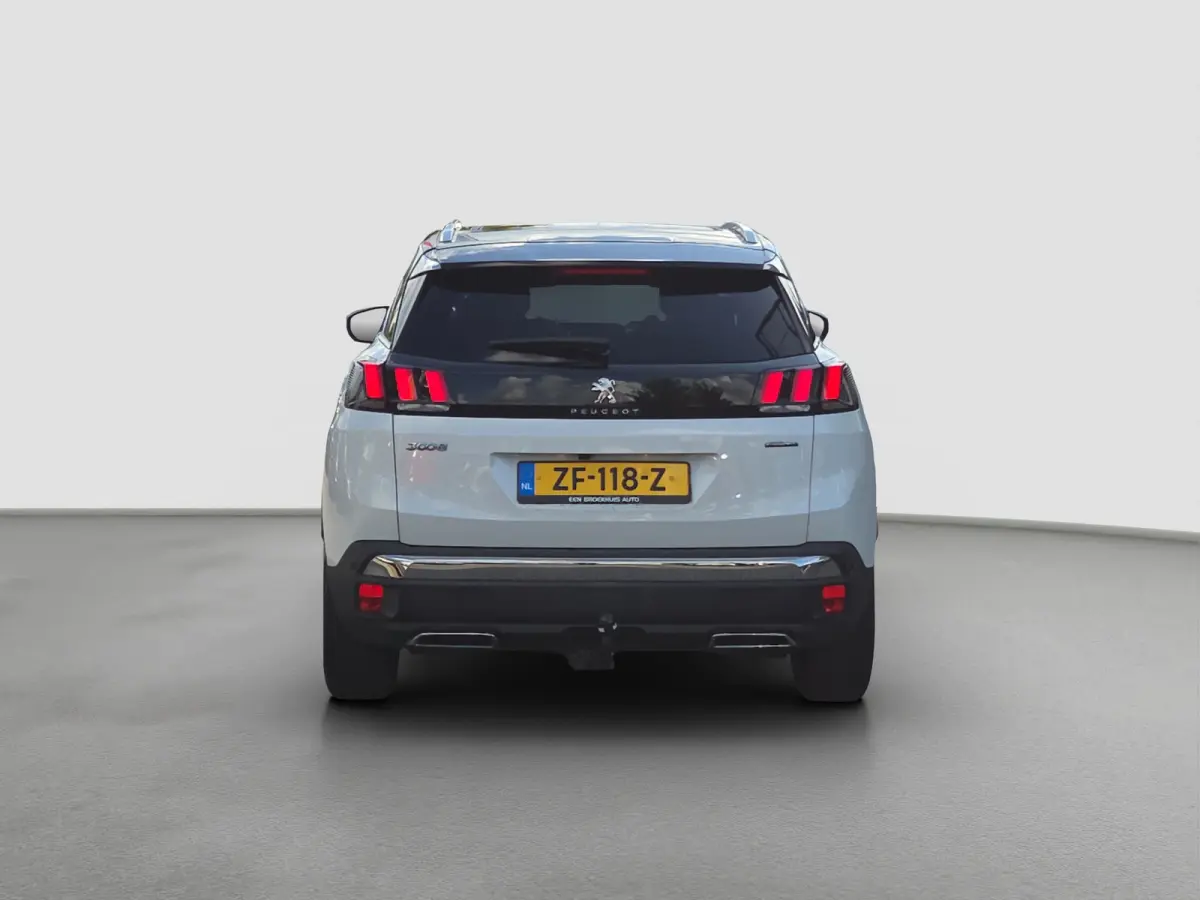 1.2 PureTech GT Line | Trekhaak | Panoramadak |  Keyless | Camera | Elektr. bedienbare achterklep | LED |