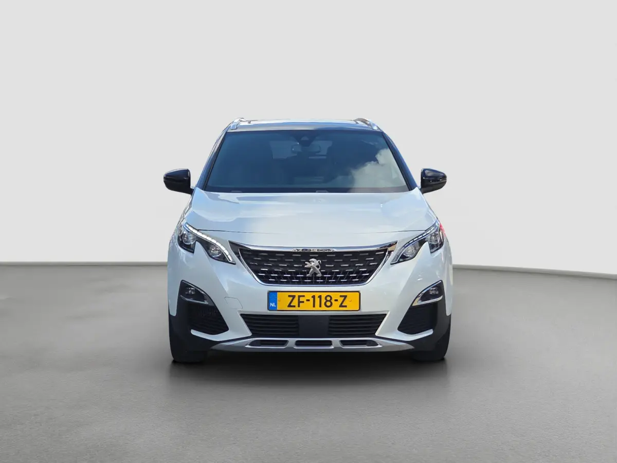 1.2 PureTech GT Line | Trekhaak | Panoramadak |  Keyless | Camera | Elektr. bedienbare achterklep | LED |