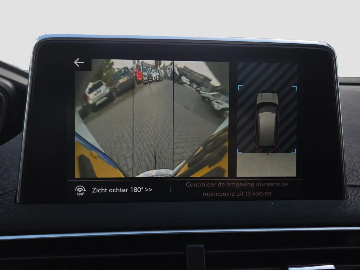 1.2 PureTech GT Line | Trekhaak | Panoramadak |  Keyless | Camera | Elektr. bedienbare achterklep | LED |