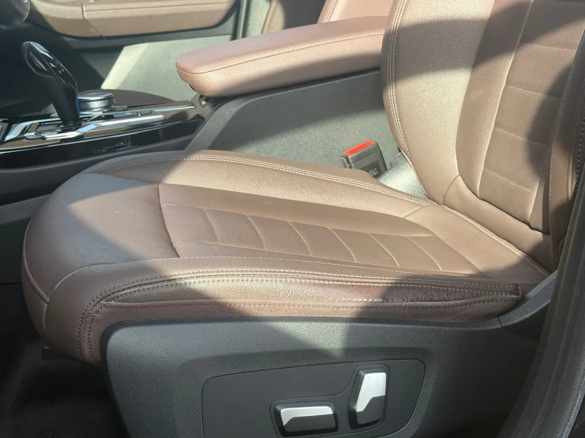 Executive 80 kWh 96% SOH PANO|LEDER|TREKHAAK