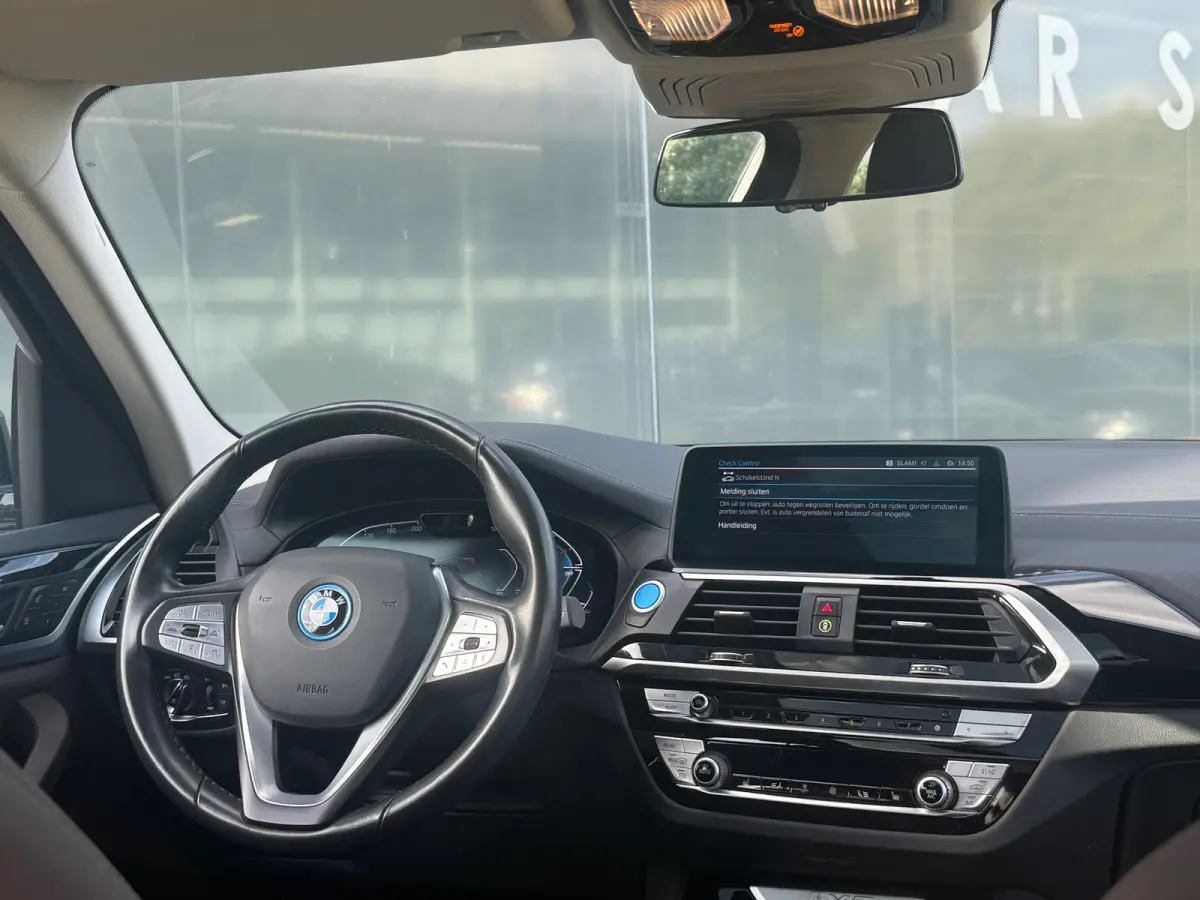 Executive 80 kWh 96% SOH PANO|LEDER|TREKHAAK