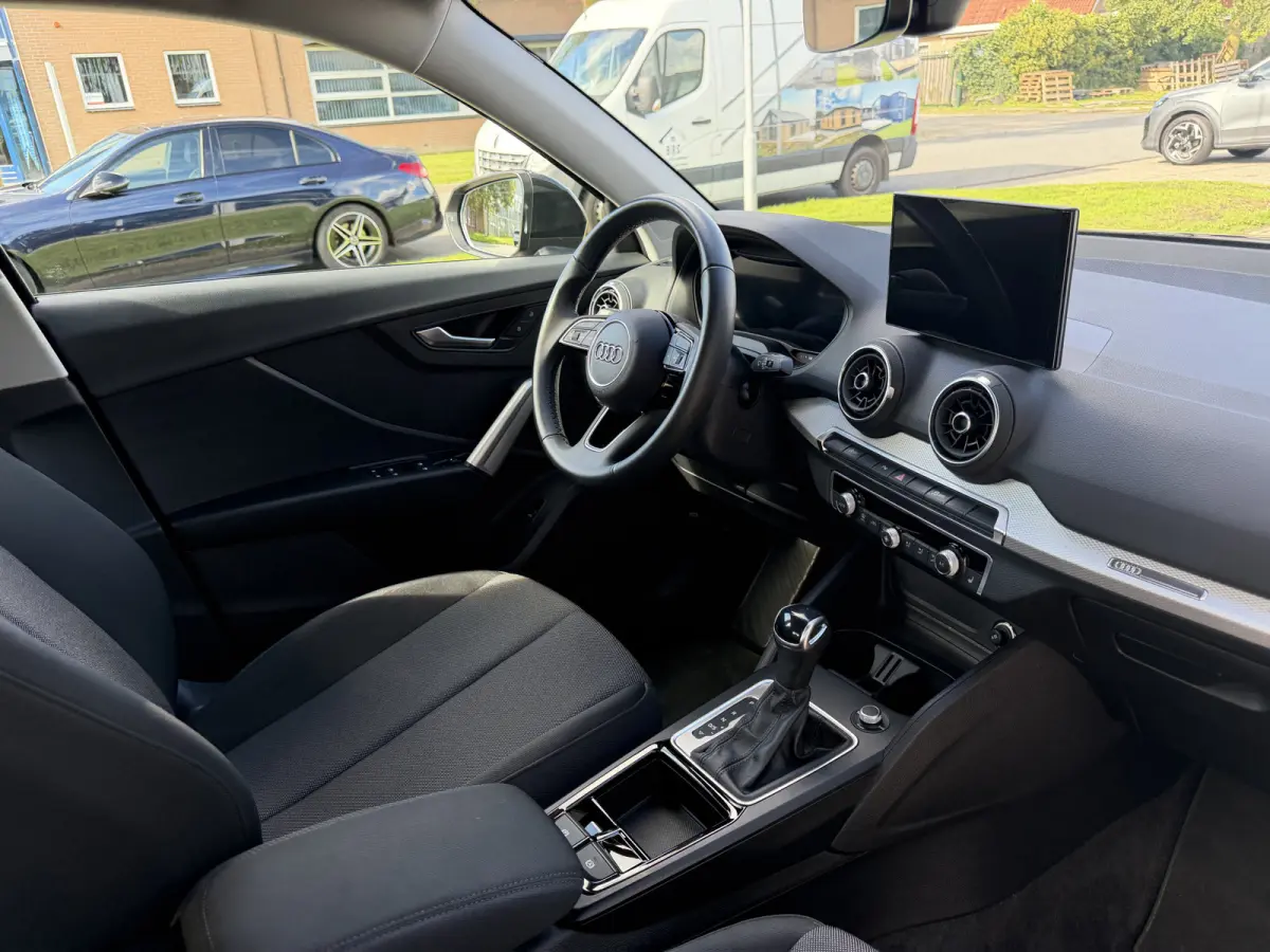 35 TFSI S Edition Camera | App connect