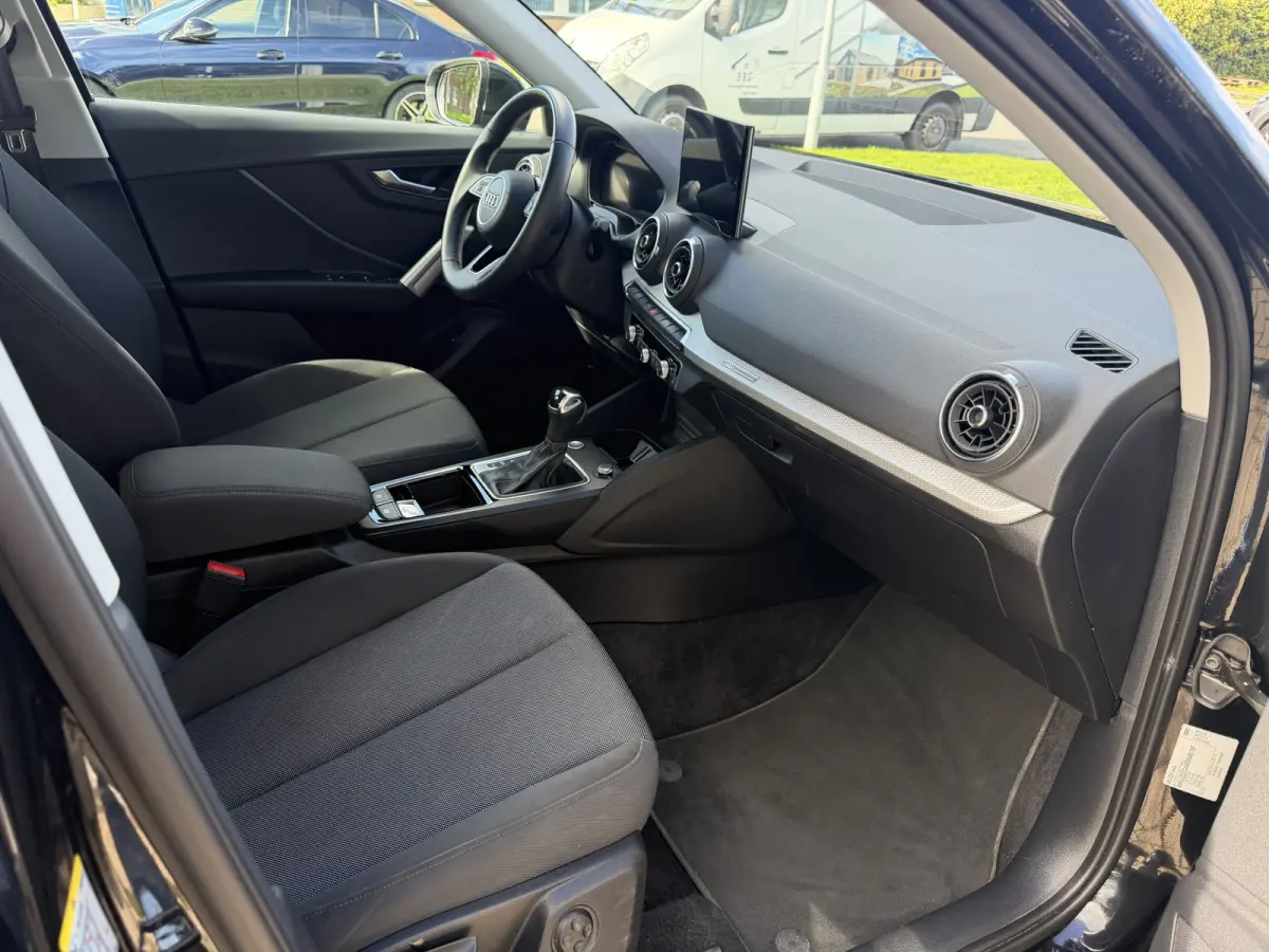 35 TFSI S Edition Camera | App connect
