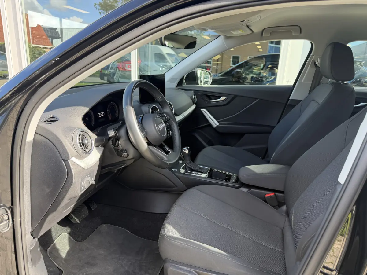 35 TFSI S Edition Camera | App connect