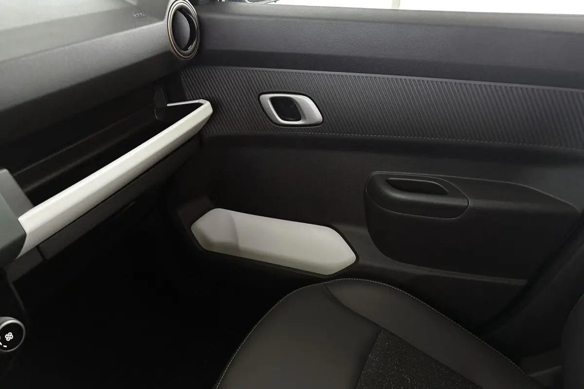 Extreme 65 26.8 kWh Camera Apple CarPlay Airco