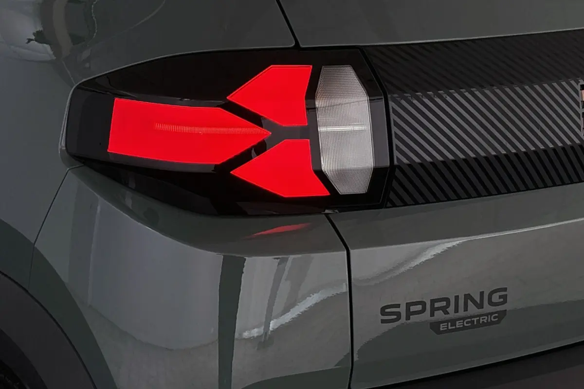 Extreme 65 26.8 kWh Camera Apple CarPlay Airco