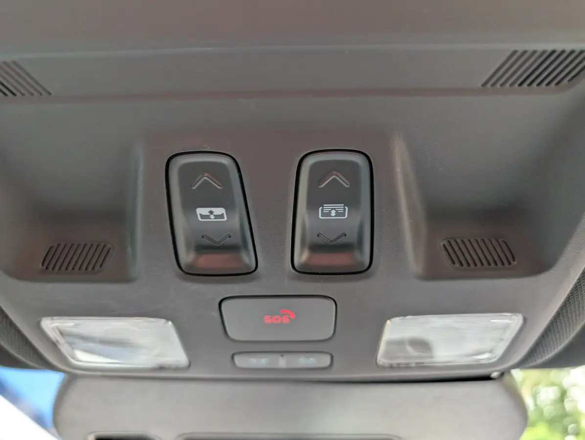 2.5 PHEV Vignale l Slecht 57dkM! l Afn. Trekhaak l Elektr. Stoel l Stoelverwarming l Pano Dak l Side Assist l Camera l
