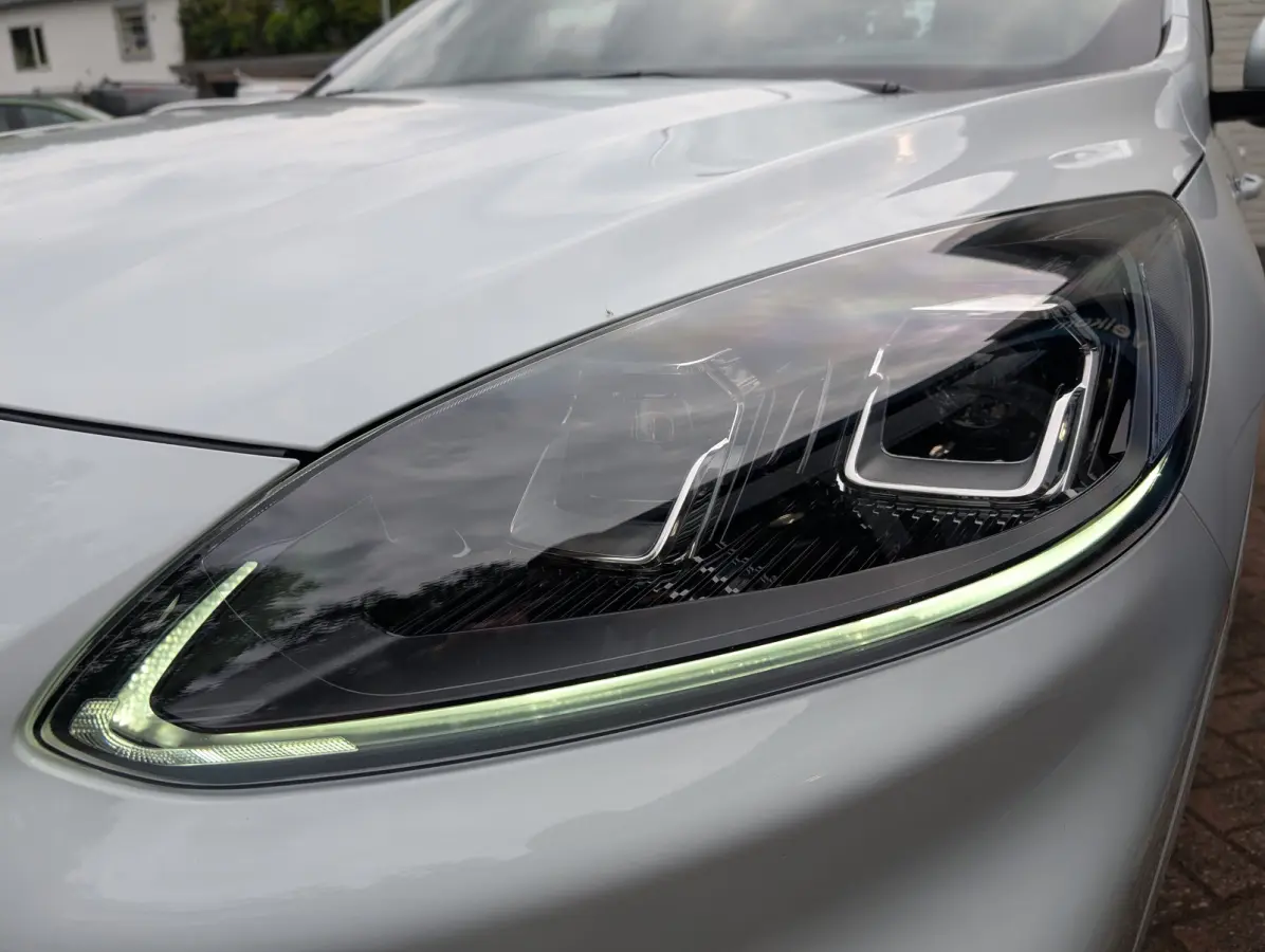 2.5 PHEV Vignale l Slecht 57dkM! l Afn. Trekhaak l Elektr. Stoel l Stoelverwarming l Pano Dak l Side Assist l Camera l