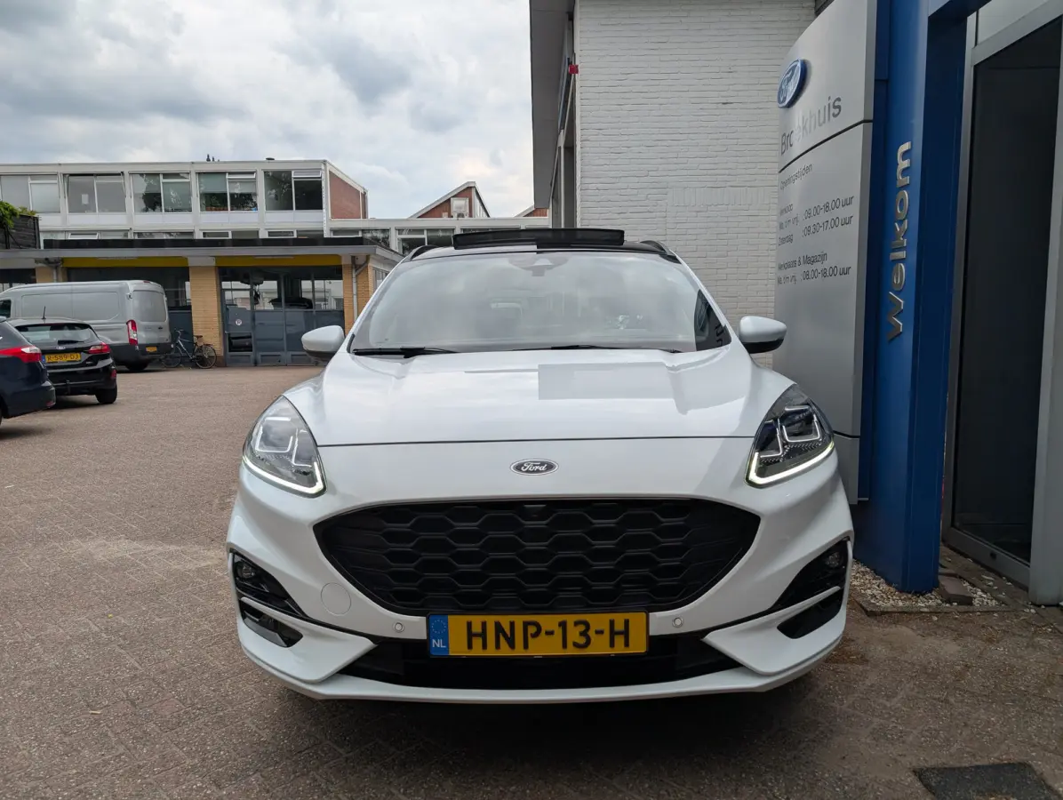 2.5 PHEV Vignale l Slecht 57dkM! l Afn. Trekhaak l Elektr. Stoel l Stoelverwarming l Pano Dak l Side Assist l Camera l