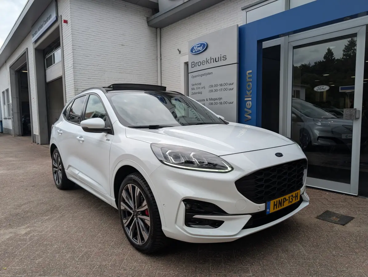 2.5 PHEV Vignale l Slecht 57dkM! l Afn. Trekhaak l Elektr. Stoel l Stoelverwarming l Pano Dak l Side Assist l Camera l