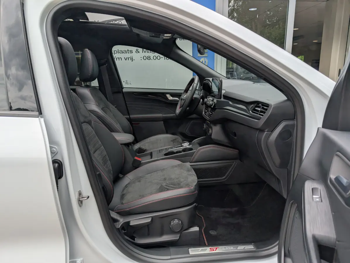 2.5 PHEV Vignale l Slecht 57dkM! l Afn. Trekhaak l Elektr. Stoel l Stoelverwarming l Pano Dak l Side Assist l Camera l