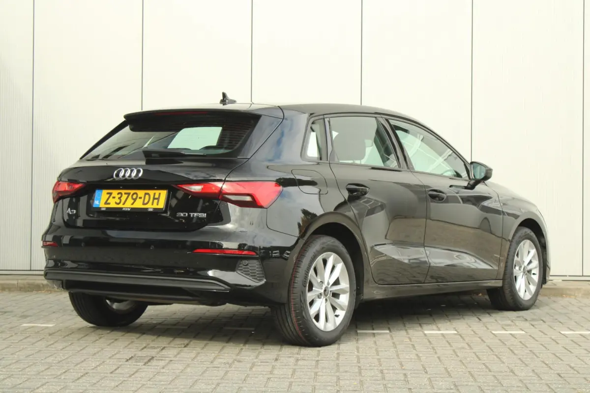 30 TFSI 110pk Pro Line | Apple Carplay/ Android Auto | Cruise Control (Adaptief FoD) | Lane Assist | 2-zone Airconditioning
