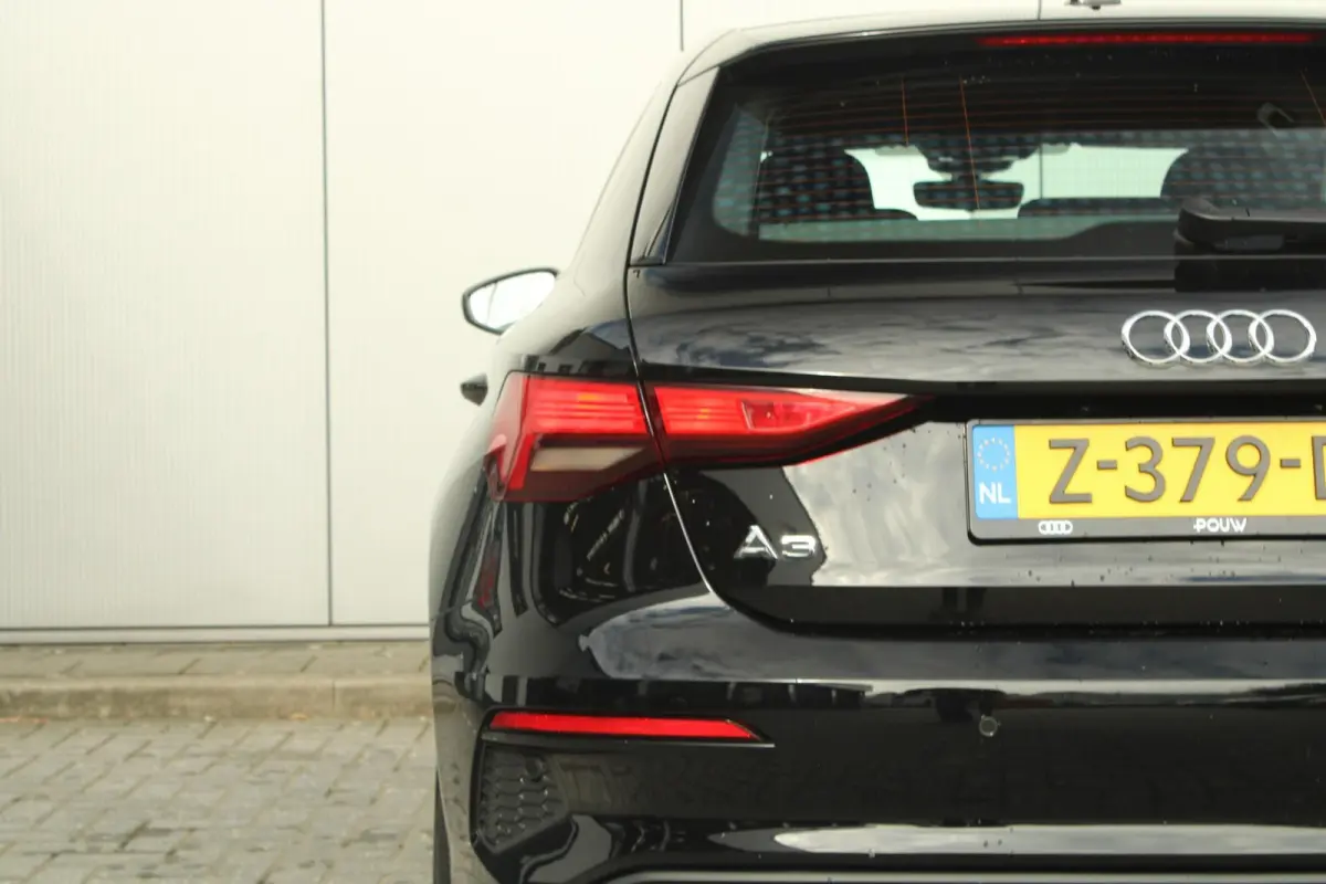 30 TFSI 110pk Pro Line | Apple Carplay/ Android Auto | Cruise Control (Adaptief FoD) | Lane Assist | 2-zone Airconditioning