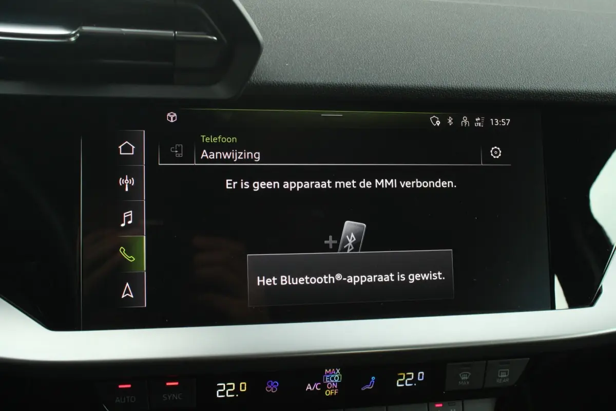 30 TFSI 110pk Pro Line | Apple Carplay/ Android Auto | Cruise Control (Adaptief FoD) | Lane Assist | 2-zone Airconditioning
