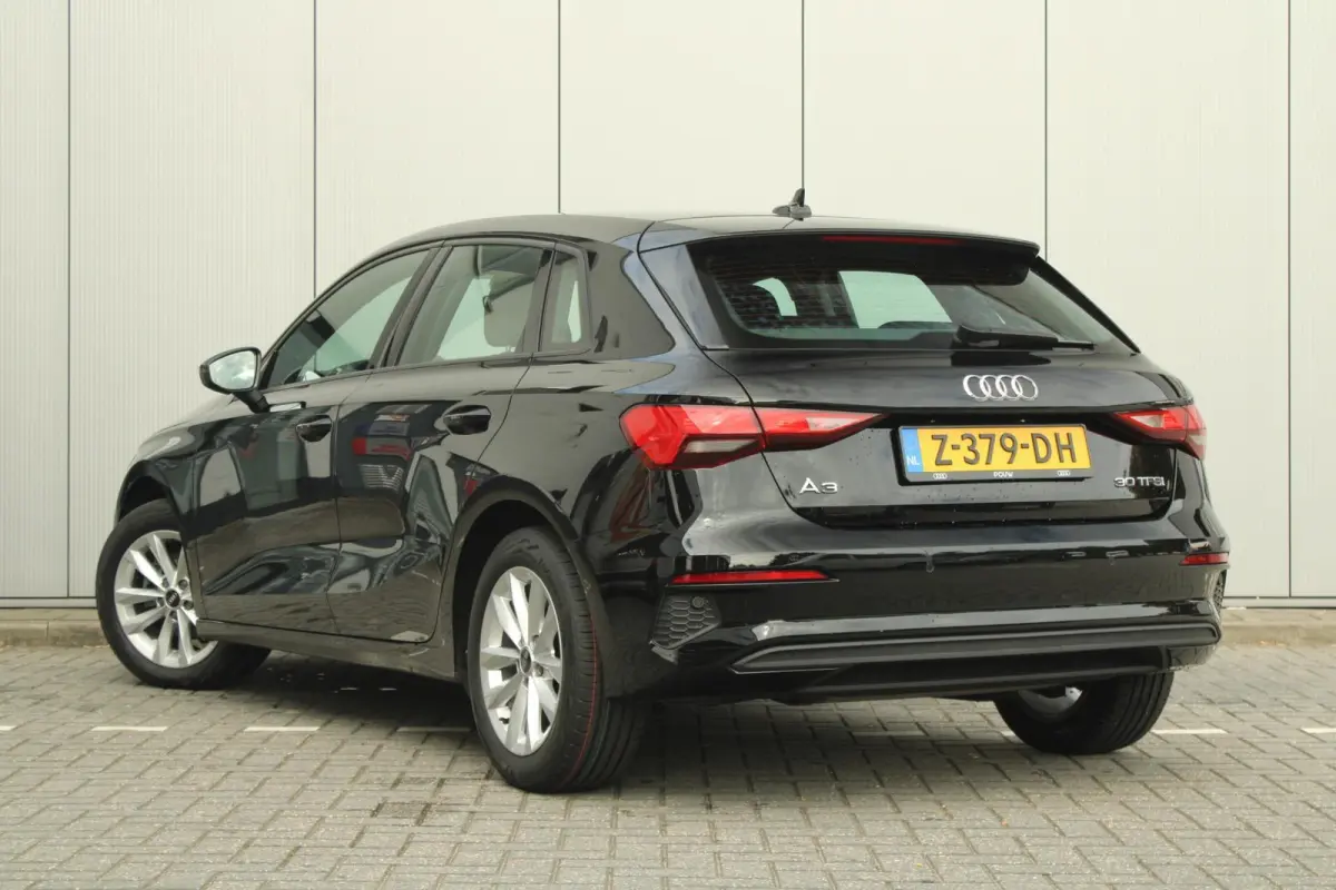 30 TFSI 110pk Pro Line | Apple Carplay/ Android Auto | Cruise Control (Adaptief FoD) | Lane Assist | 2-zone Airconditioning