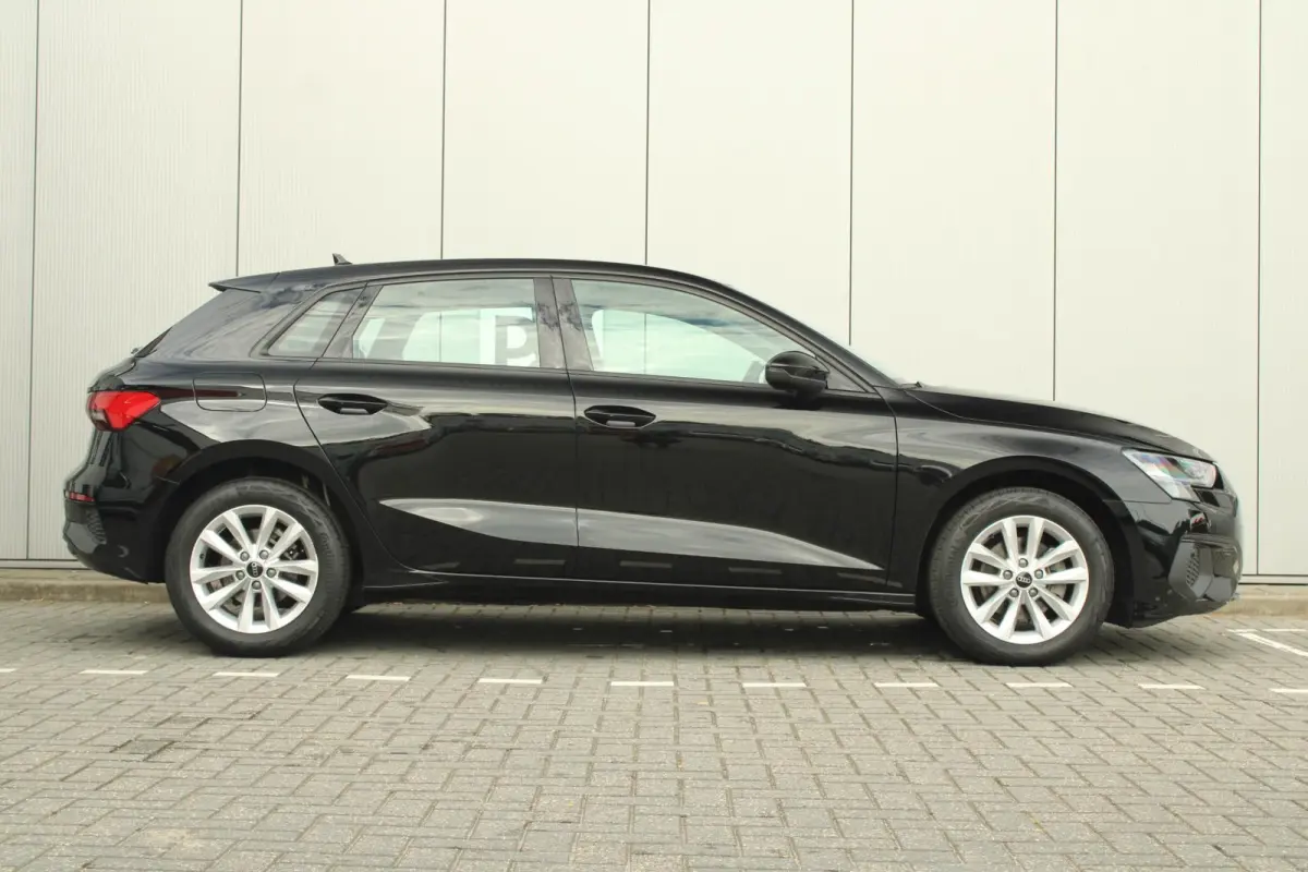30 TFSI 110pk Pro Line | Apple Carplay/ Android Auto | Cruise Control (Adaptief FoD) | Lane Assist | 2-zone Airconditioning