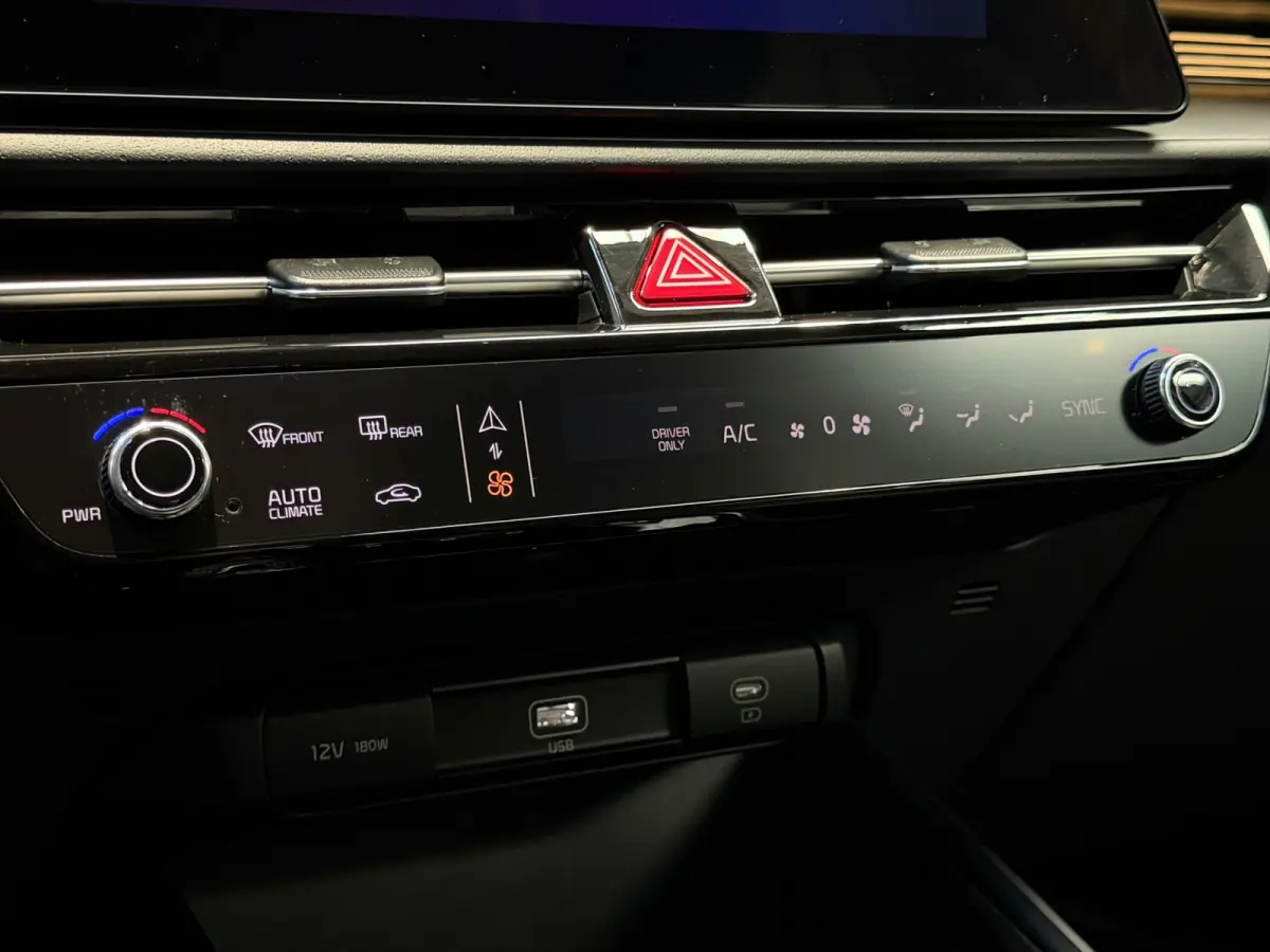 DynamicLine 64.8 kWh|Navigatie|Stuur/Stoelverwarming|Camera