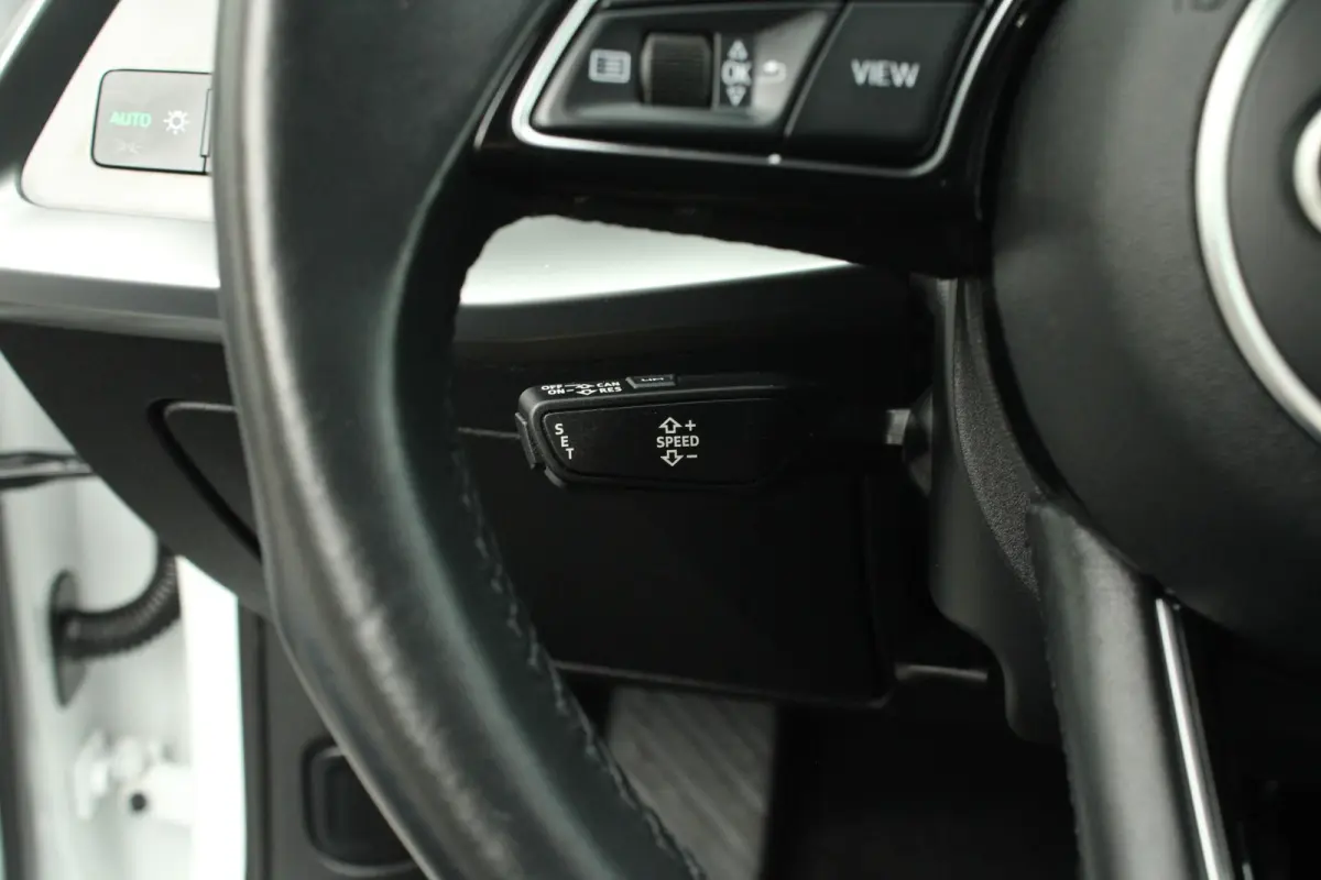 30 TFSI 110pk Business Edition | Apple Carplay/ Android Auto | Draadloze Telefoonlader