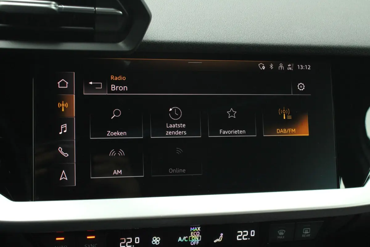 30 TFSI 110pk Business Edition | Apple Carplay/ Android Auto | Draadloze Telefoonlader
