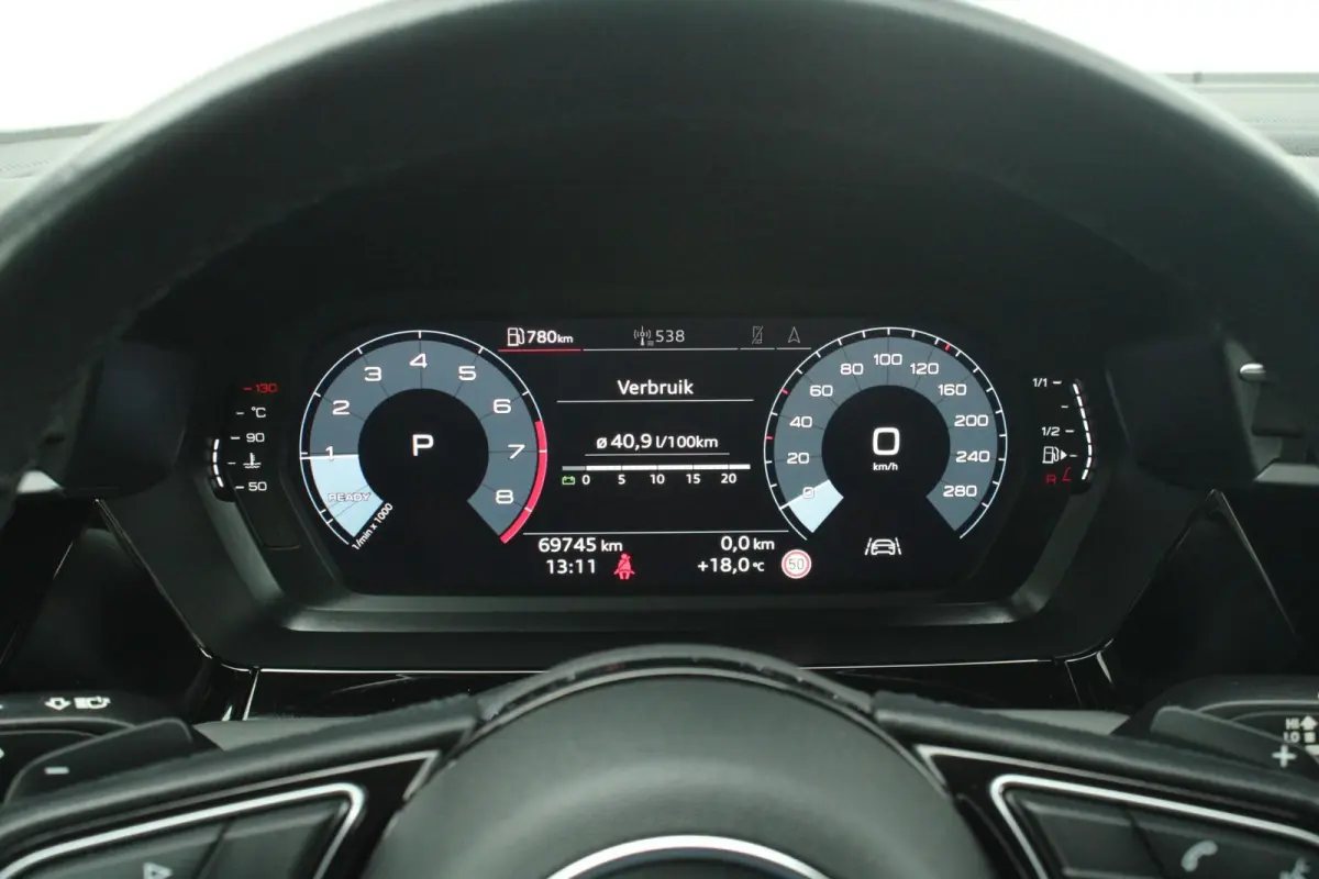 30 TFSI 110pk Business Edition | Apple Carplay/ Android Auto | Draadloze Telefoonlader