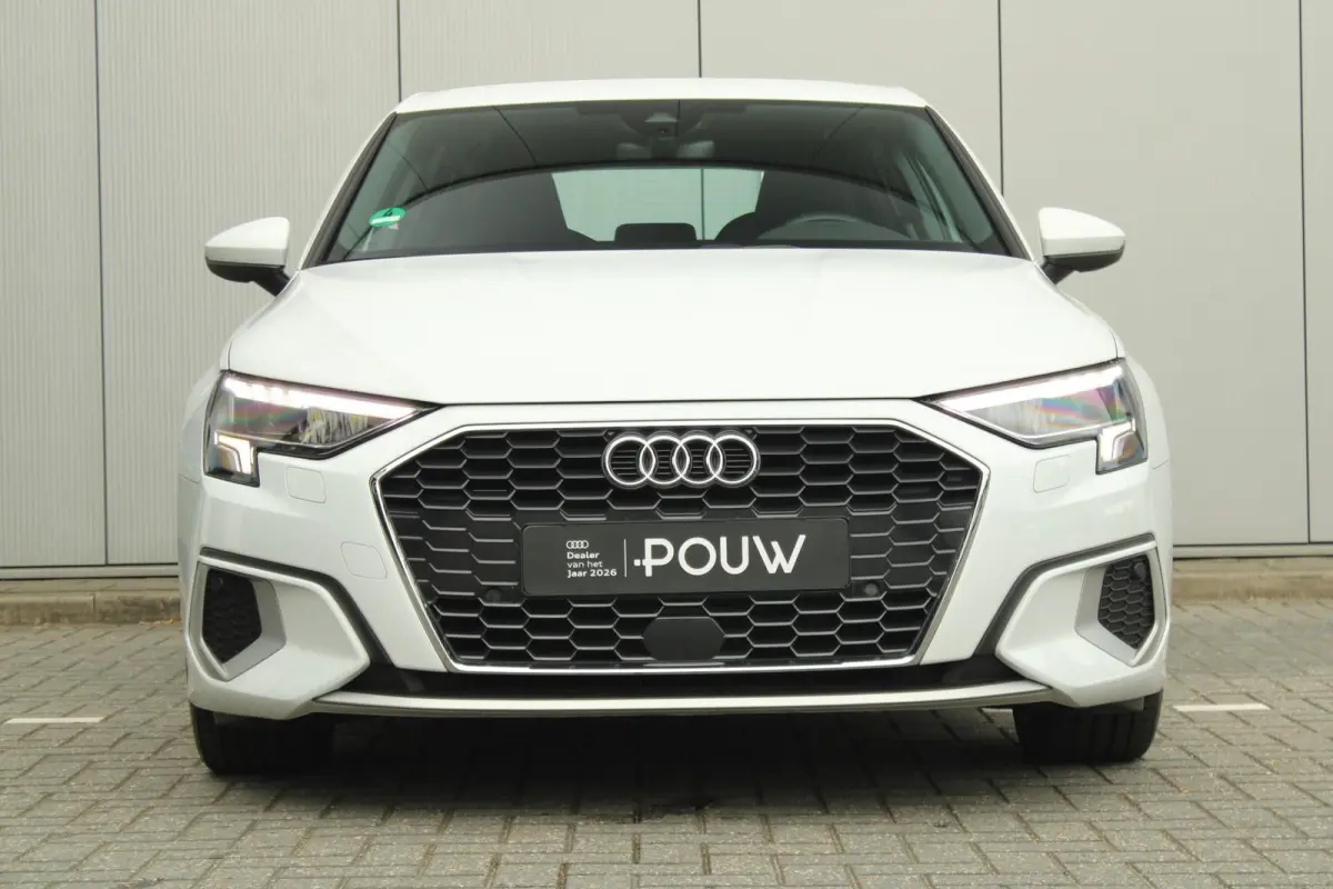 30 TFSI 110pk Business Edition | Apple Carplay/ Android Auto | Draadloze Telefoonlader