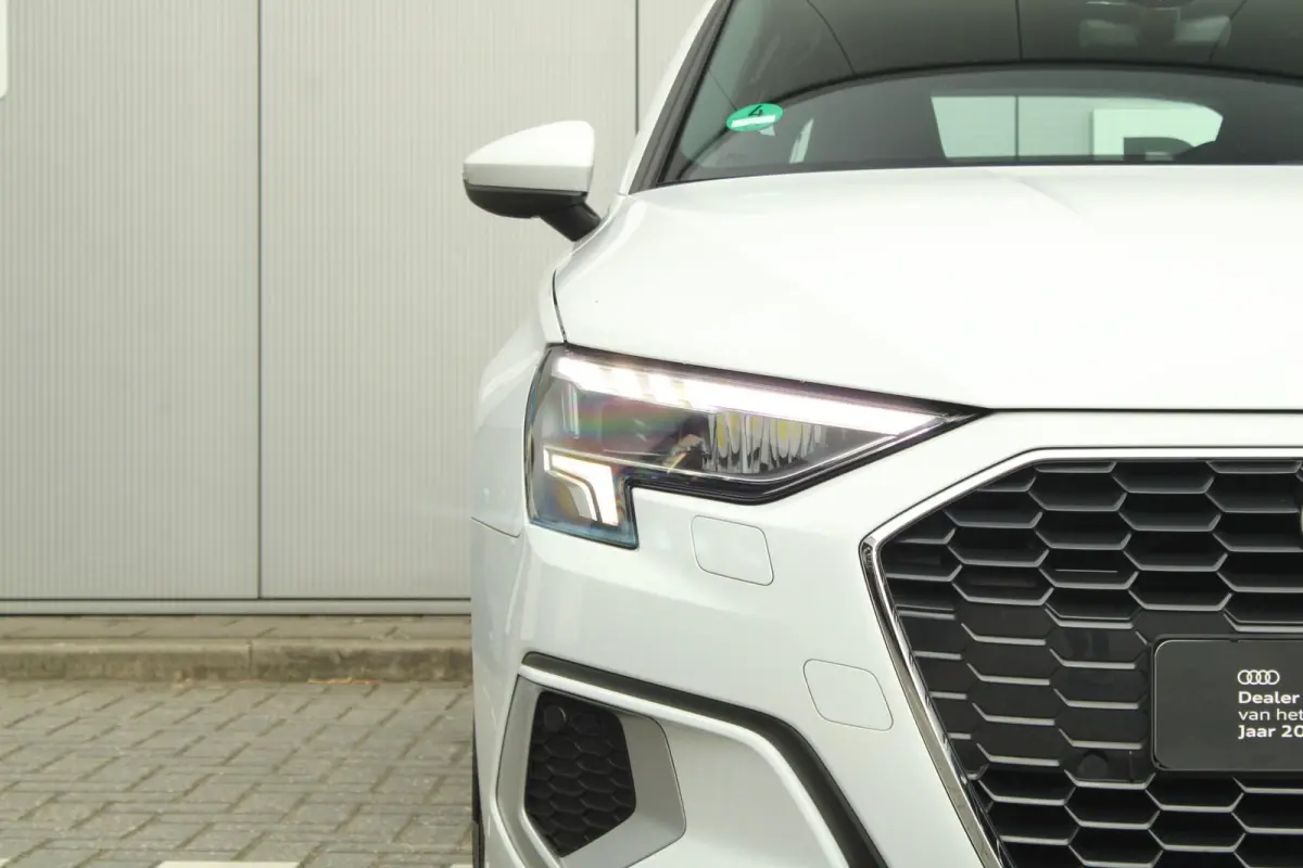 30 TFSI 110pk Business Edition | Apple Carplay/ Android Auto | Draadloze Telefoonlader