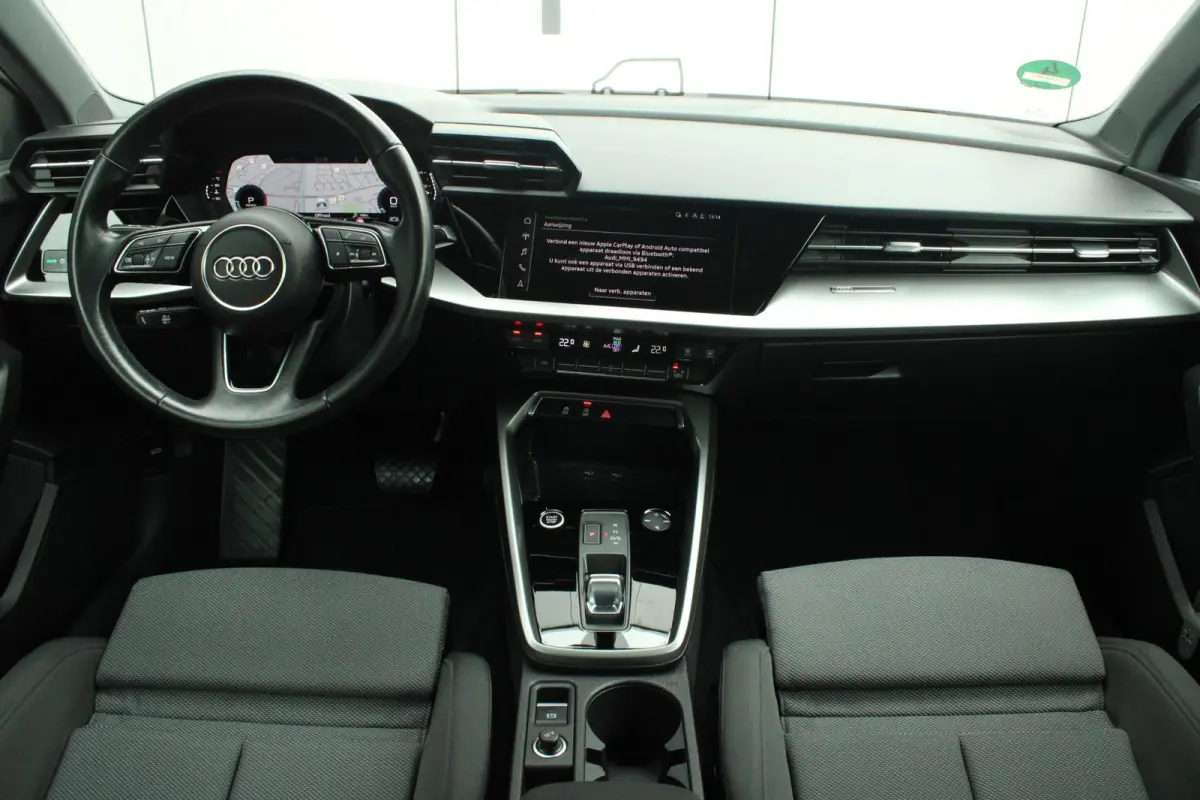30 TFSI 110pk Business Edition | Apple Carplay/ Android Auto | Draadloze Telefoonlader