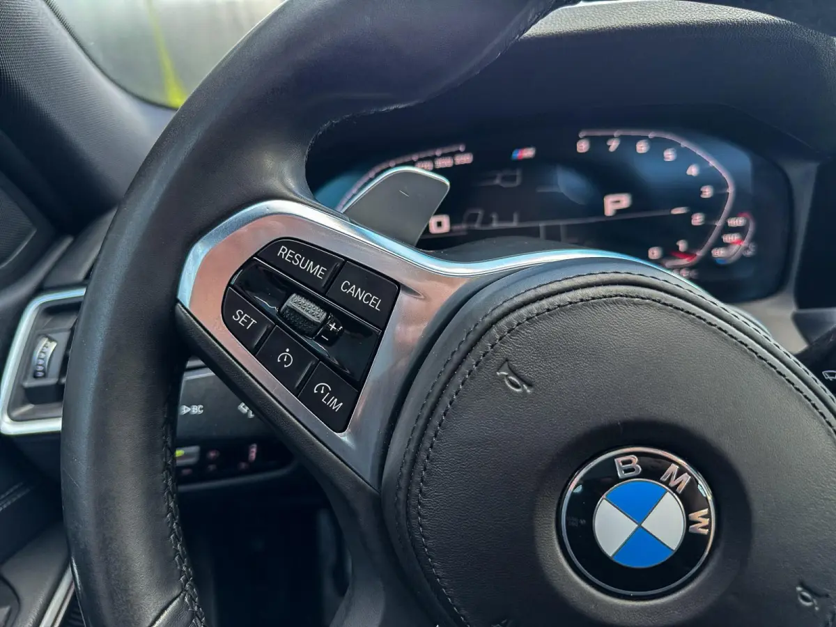 320i High Executive ✅ Schuifdak ✅ Leder ✅ Camera
