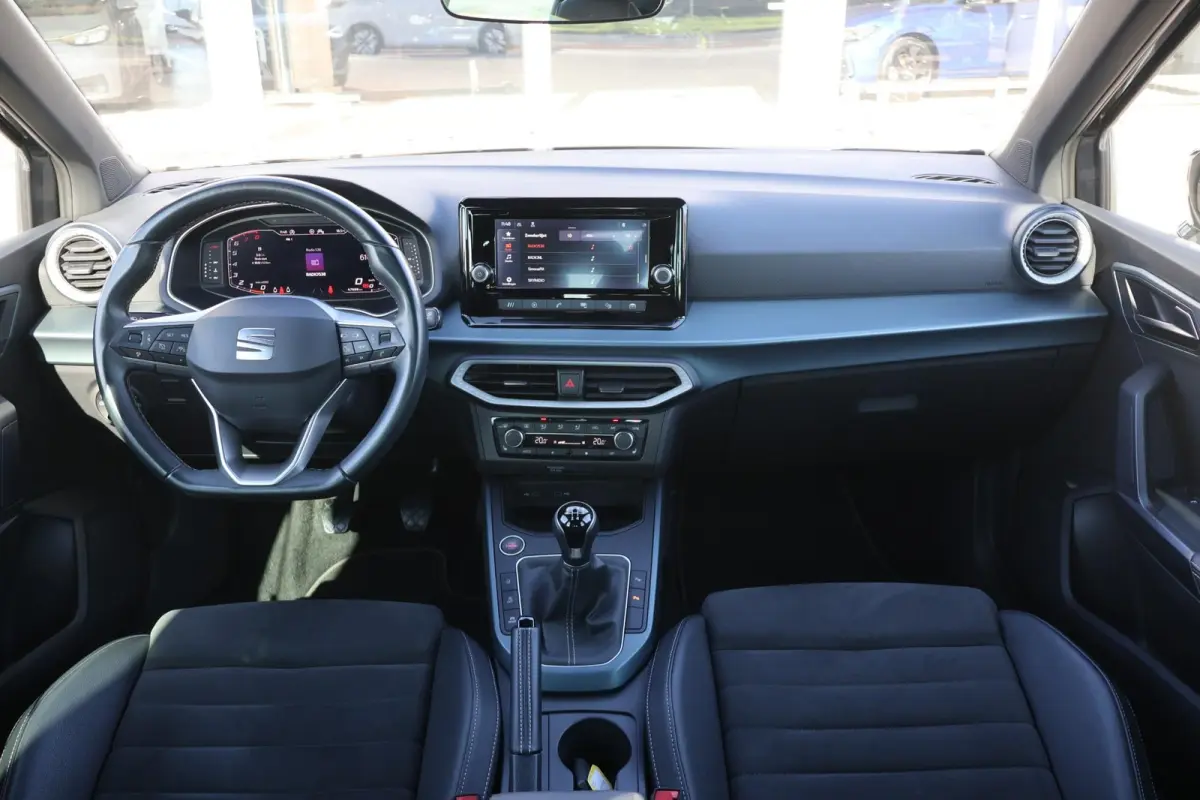1.0 TSI 95pk Xperience Connect | Camera | PDC | Carplay | Stoelverwarming | Adaptive Cruise