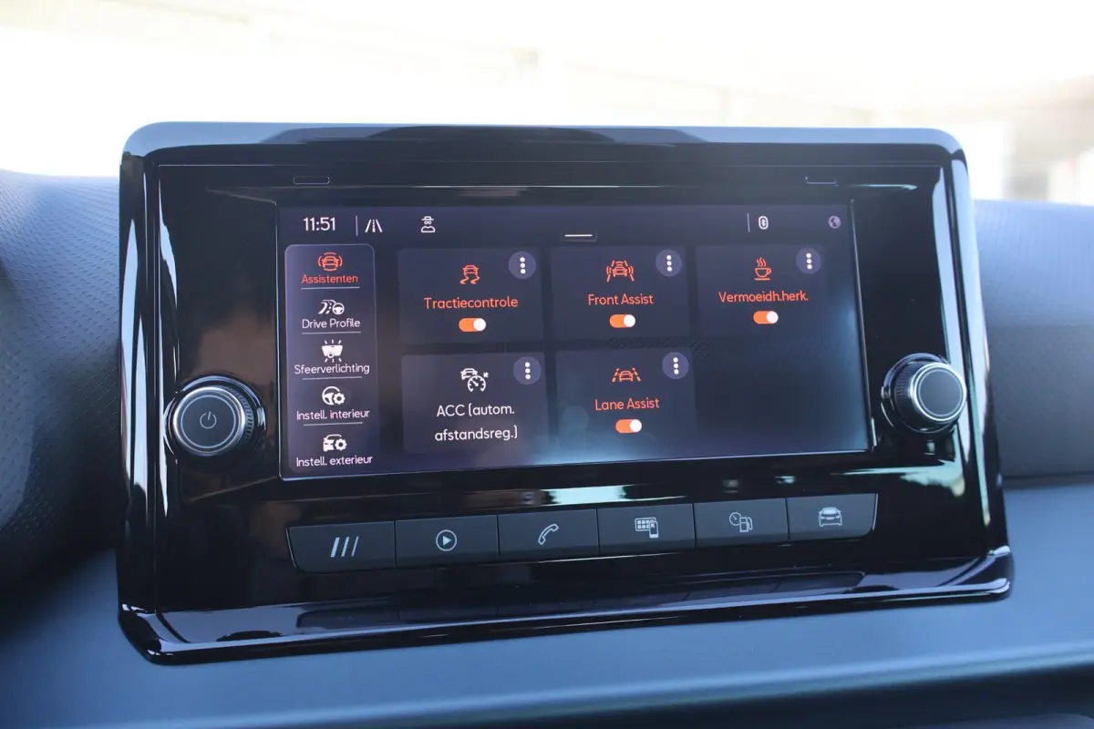 1.0 TSI 95pk Xperience Connect | Camera | PDC | Carplay | Stoelverwarming | Adaptive Cruise