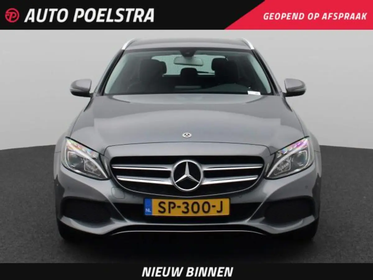 180 Premium | LED | Trekhaak | Camera | Apple CarPlay/Android Auto | Stoelverwarming | Dodehoekdetectie | Dealeronderhouden