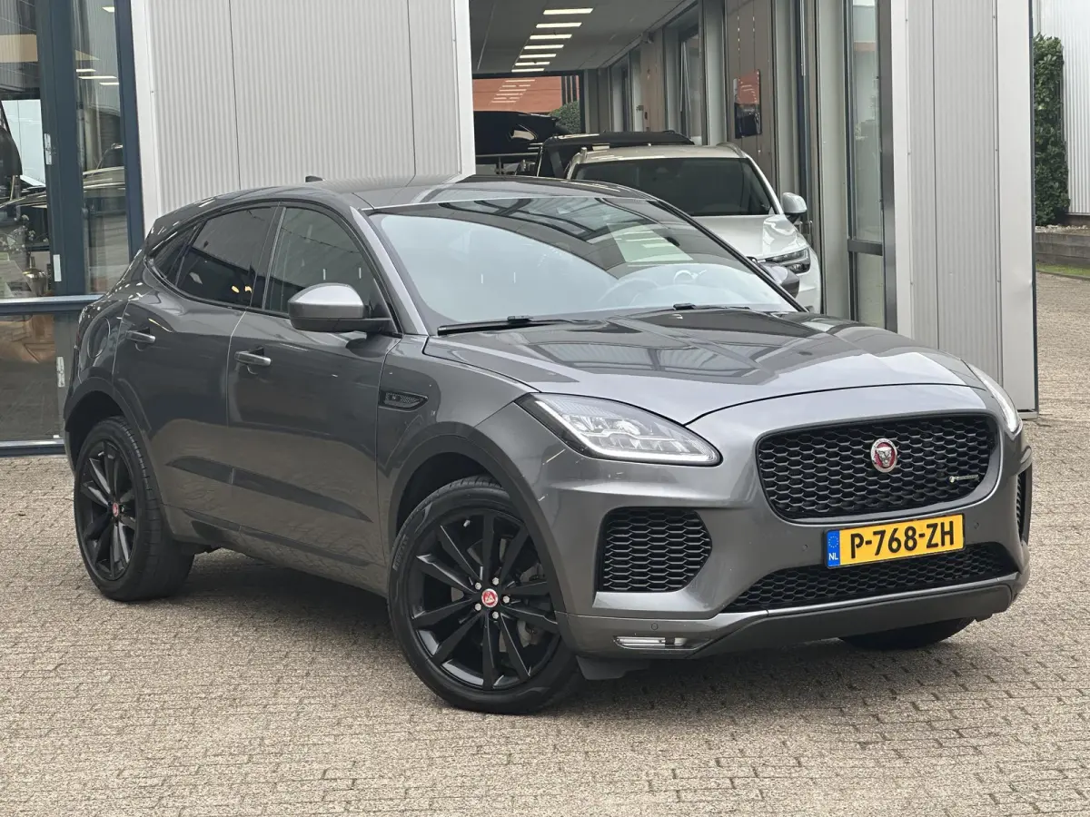 2.0 P200 AWD R-Dynamic HSE | Adapt.Cruise/Camera/Navi/Pano/20"/Ruit&Stoelverw.