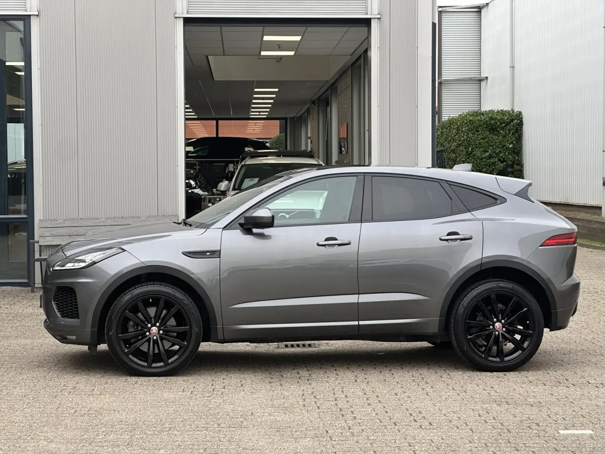 2.0 P200 AWD R-Dynamic HSE | Adapt.Cruise/Camera/Navi/Pano/20"/Ruit&Stoelverw.
