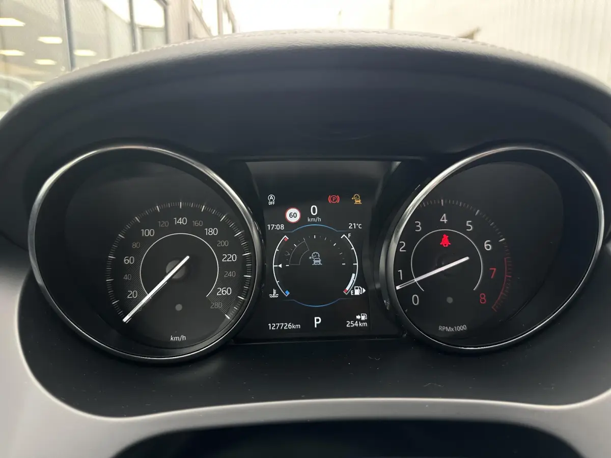 2.0 P200 AWD R-Dynamic HSE | Adapt.Cruise/Camera/Navi/Pano/20"/Ruit&Stoelverw.