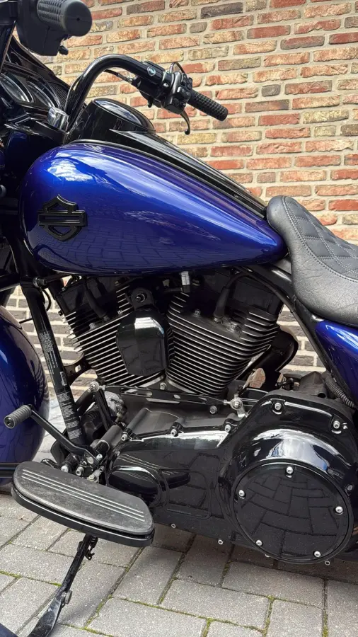 Roadglide CVO