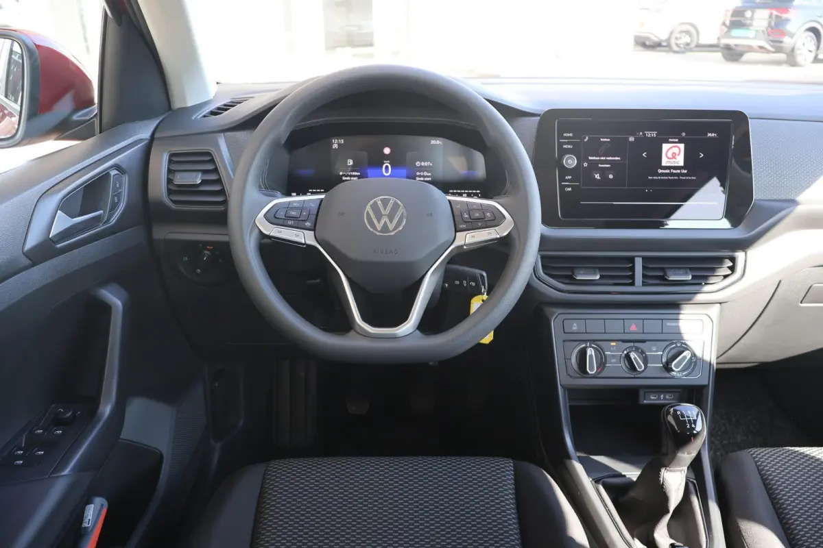 1.0 TSI 95pk | Carplay | PDC | Cruise Control | DAB radio