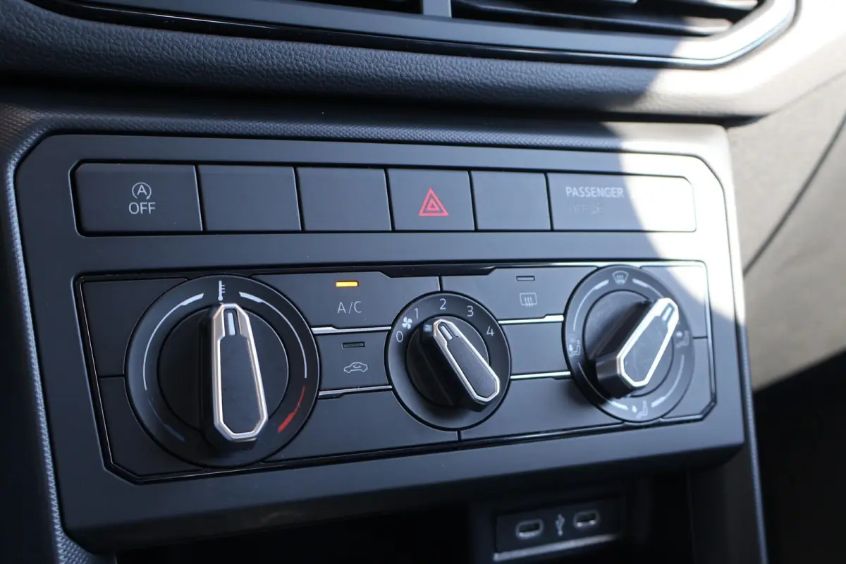1.0 TSI 95pk | Carplay | PDC | Cruise Control | DAB radio