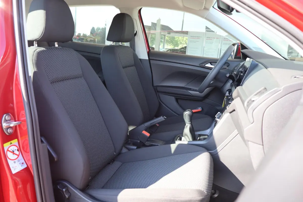 1.0 TSI 95pk | Carplay | PDC | Cruise Control | DAB radio