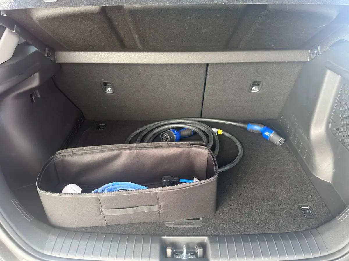 EV Limited SKY PREMIUM 64 kWh PANO SOH 100% WARMTEPOMP