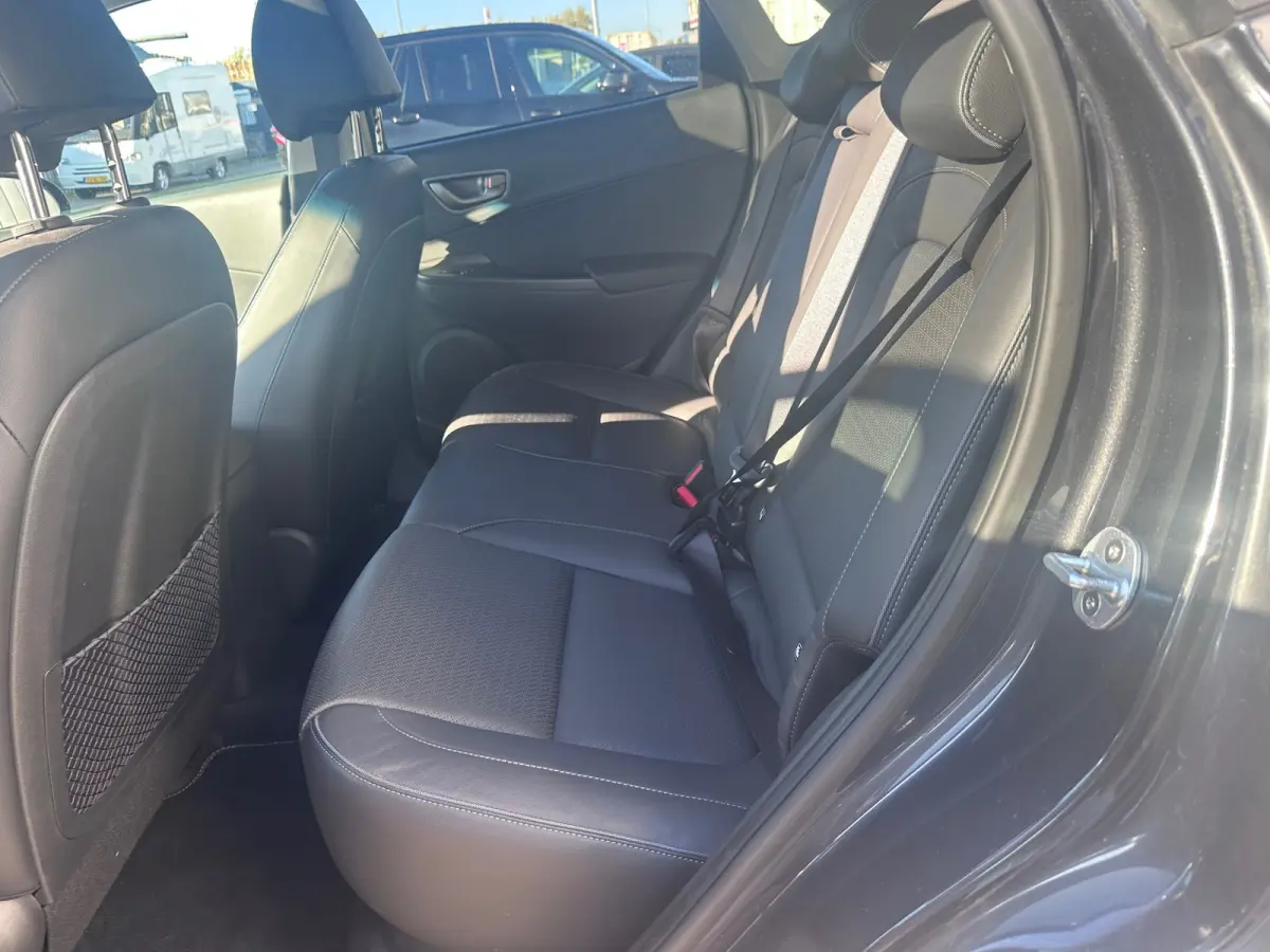 EV Limited SKY PREMIUM 64 kWh PANO SOH 100% WARMTEPOMP