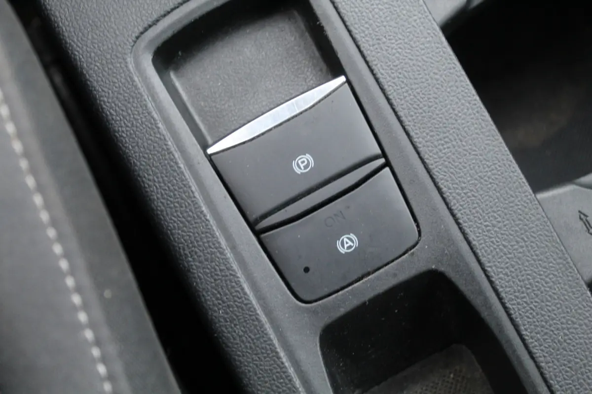 1.0 EcoBoost Trend Edition Business//Stoel+Stuurverwarming//Camera!!