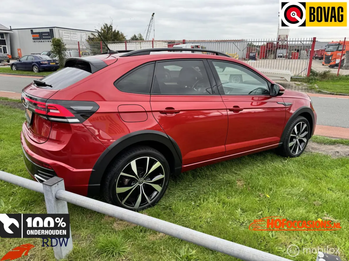 1.5 TSI R-Line IQ-LIGHT/KEYLESS/CARPLAY