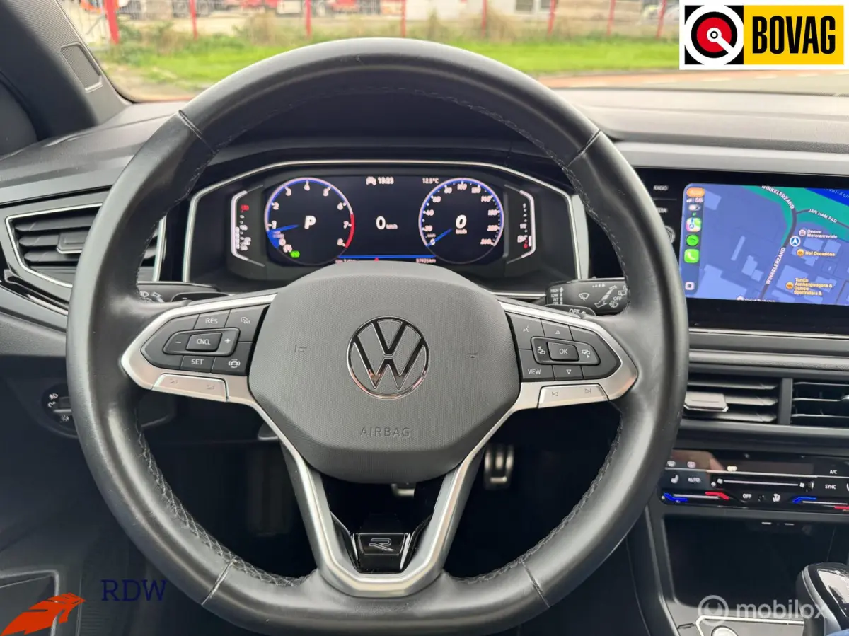 1.5 TSI R-Line IQ-LIGHT/KEYLESS/CARPLAY