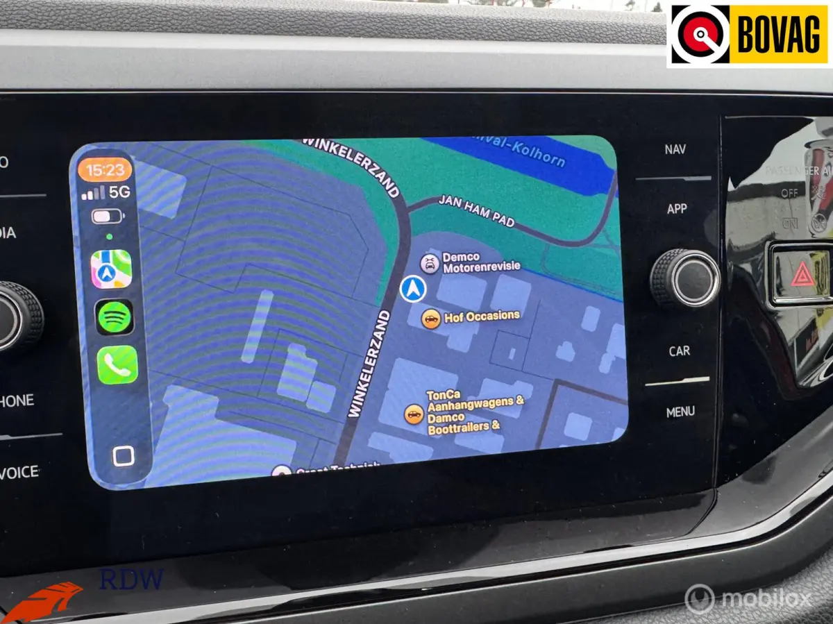 1.5 TSI R-Line IQ-LIGHT/KEYLESS/CARPLAY