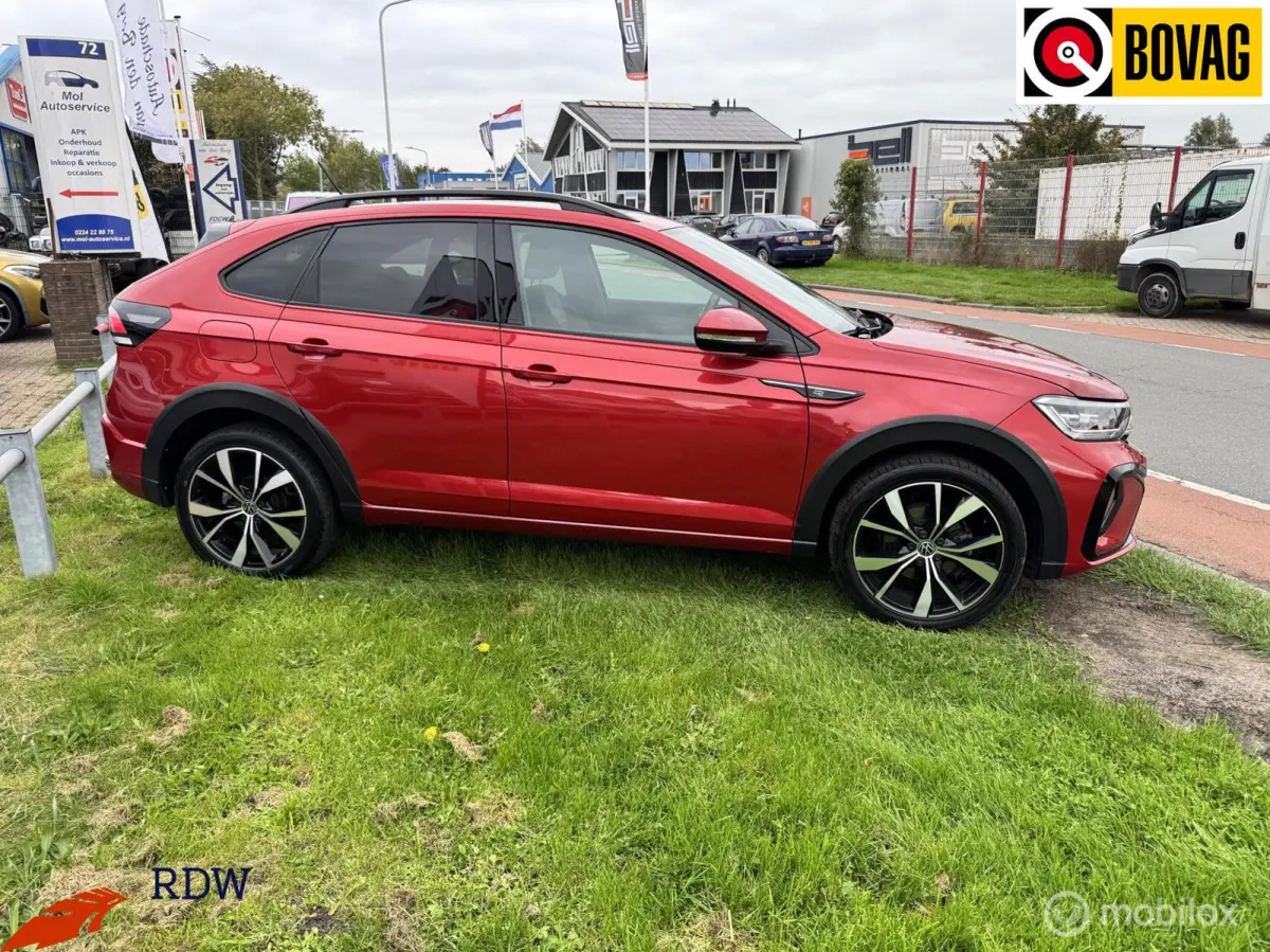 1.5 TSI R-Line IQ-LIGHT/KEYLESS/CARPLAY