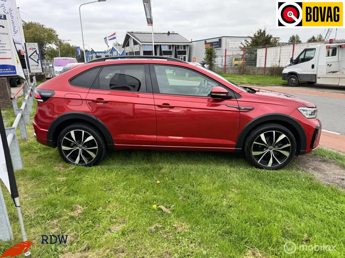 1.5 TSI R-Line IQ-LIGHT/KEYLESS/CARPLAY