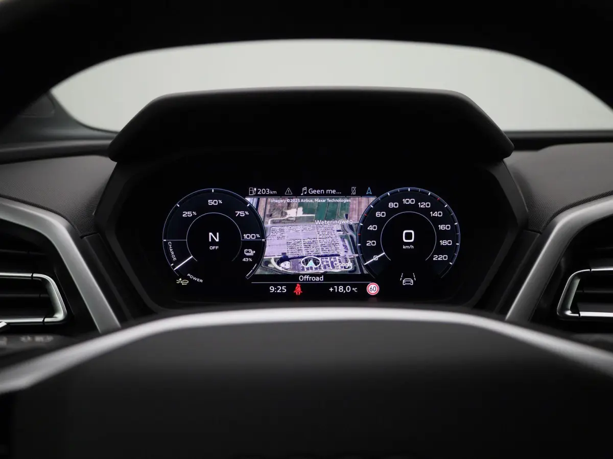 45 quattro Advanced edition 82 kWh | Demo | Navigatie | Stoelverwarming | Camera | Parkeersensoren | Cruise control | 19 Inch Velgen |
