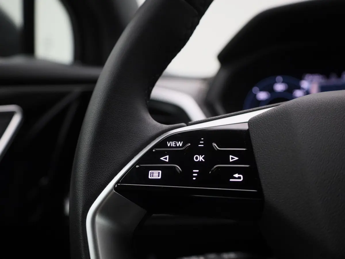 45 quattro Advanced edition 82 kWh | Demo | Navigatie | Stoelverwarming | Camera | Parkeersensoren | Cruise control | 19 Inch Velgen |
