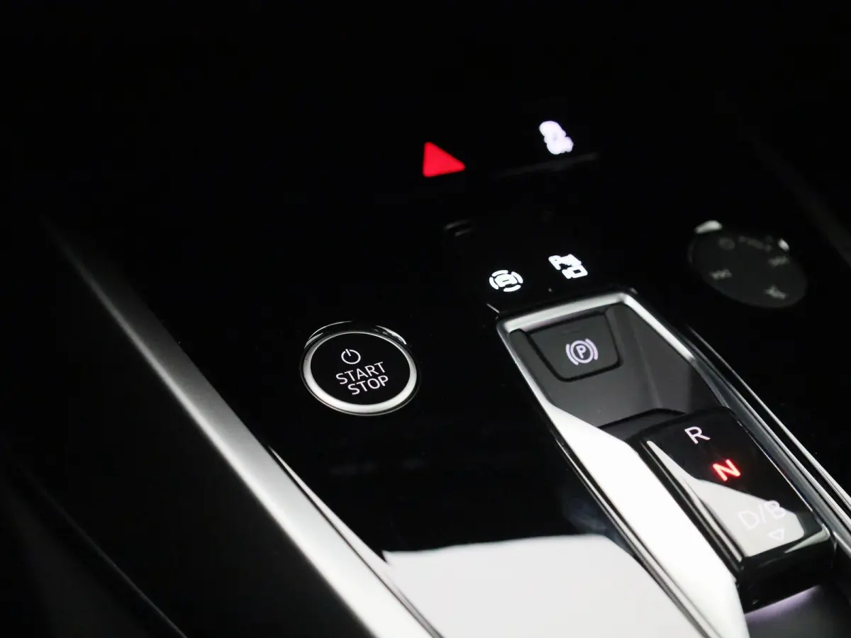 45 quattro Advanced edition 82 kWh | Demo | Navigatie | Stoelverwarming | Camera | Parkeersensoren | Cruise control | 19 Inch Velgen |